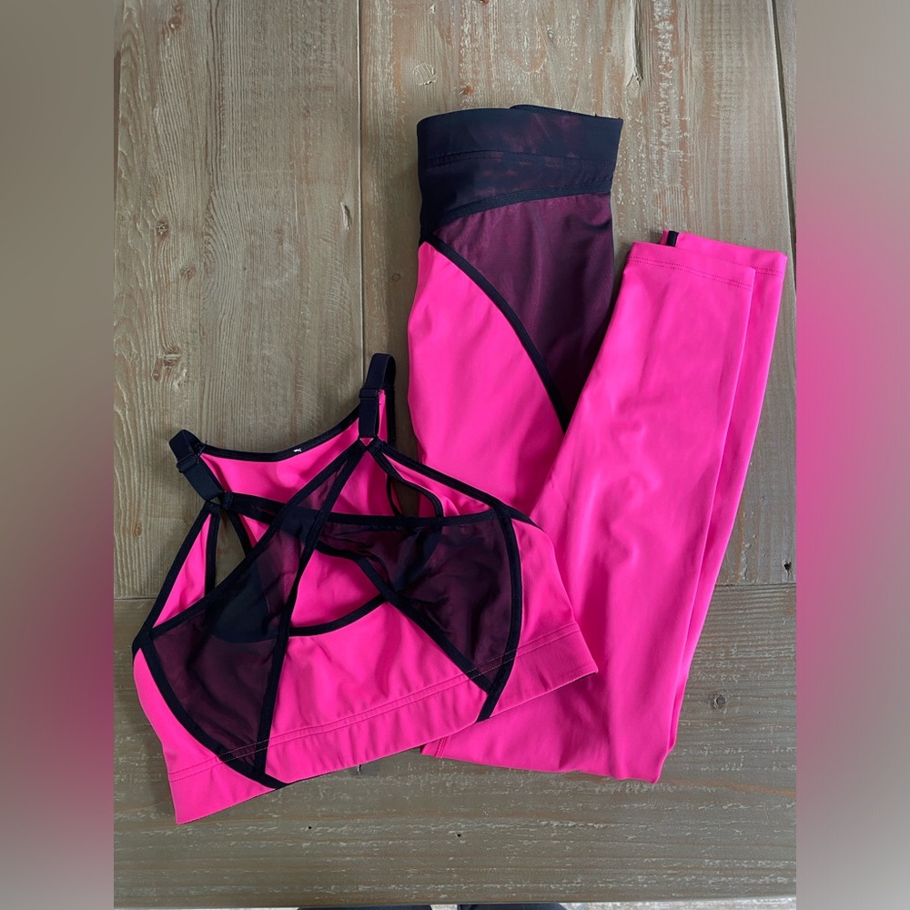 Gently used Savage x Fenty workout set size medium